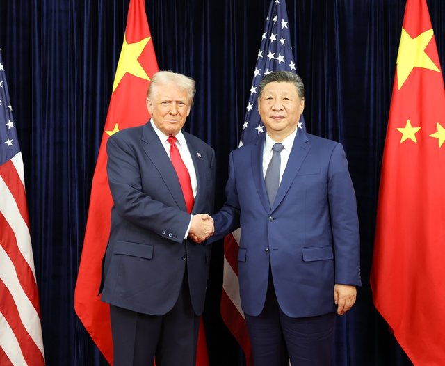 Trump deschide Strâmtoarea Ormuz pentru China, după promisiunea lui Xi Jinping