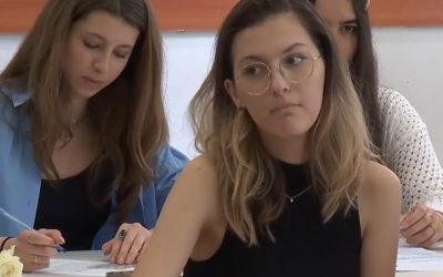 Ultimul sprint spre vacanță: Greul începe pentru elevii de „liceu” în România