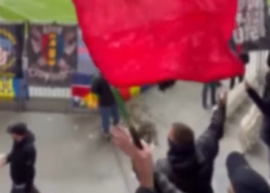 Steaua, scandări abjecte la adresa lui Mircea Lucescu în meciul cu Sepsi