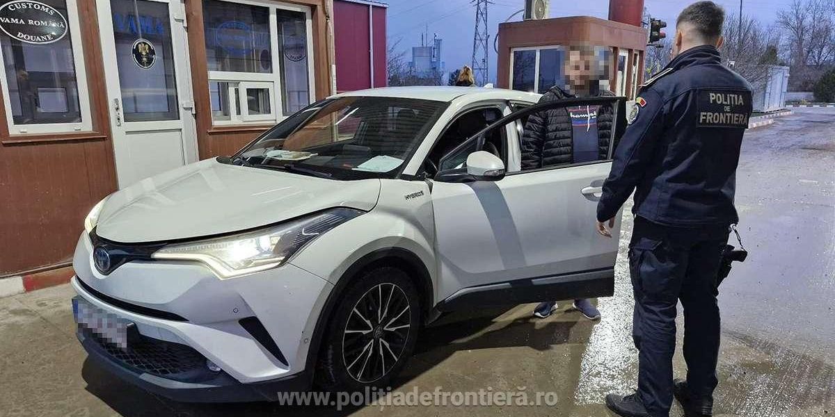 un-sofer-bulgar-a-vrut-sa-intre-in-romania-cu-o-masina-clona-politistii-au-confiscat-o-la-vama-in-ia.webp - JurnalUrban