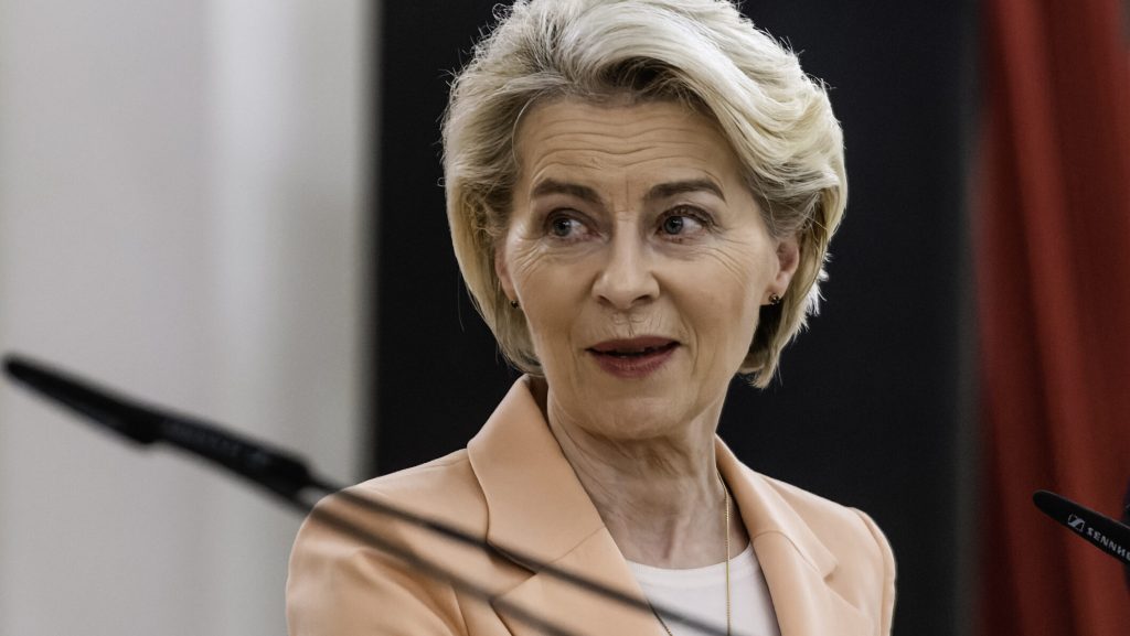 Europa, în febra politică: Reacții puternice după victoria lui Peter Magyar în Ungaria