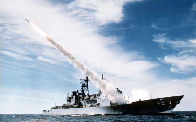 Distrugătoarele americane intră în Strâmtoarea Ormuz: Tensiuni în creștere