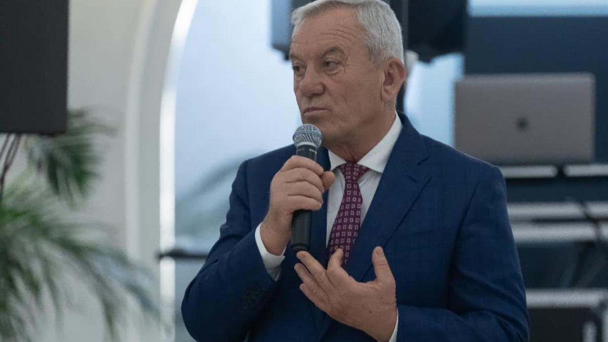 Grindeanu, Premier? Constantin Toma: „Duce țara-n cap!” Partidul, falimentar