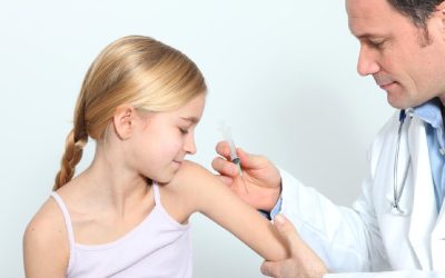 Acoperirea vaccinală scade: România, în pericol. Ce riscă populația