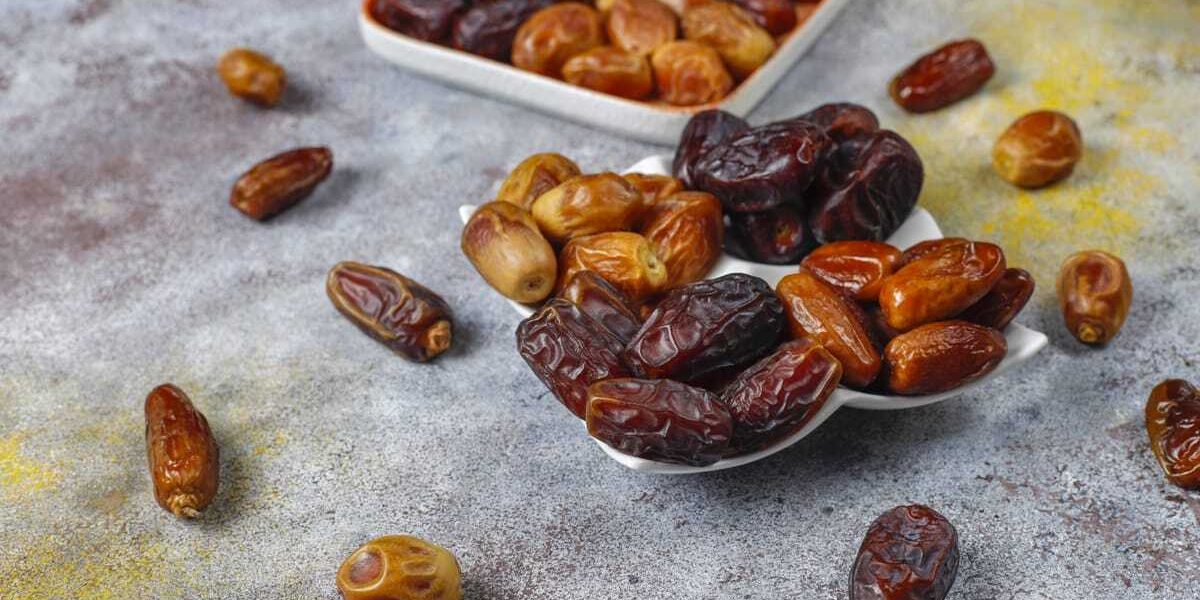 various-dried-dates-kurma.jpg - JurnalUrban