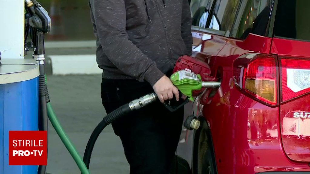 Benzina și motorina, mai ieftine: Ce schimbări au adus deciziile Guvernului la pompă