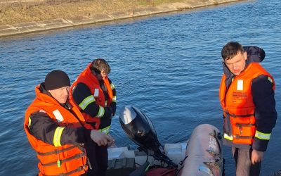 Bărbat, căzut în lacul Prahova: Operațiune de salvare în plină desfășurare