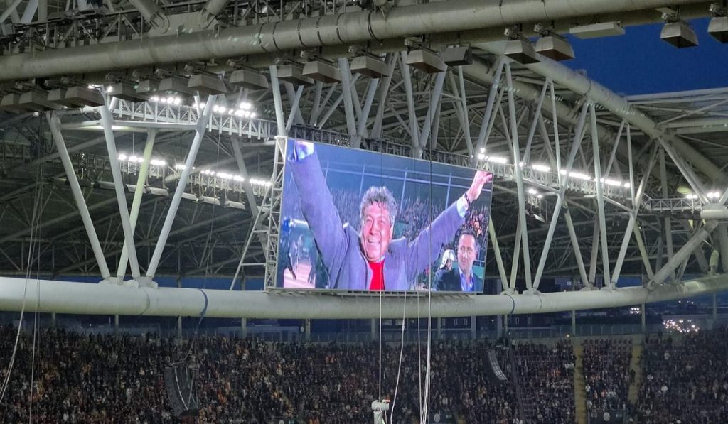 Piele de găină la Galatasaray: Lacrimi și emoții pentru Mircea Lucescu