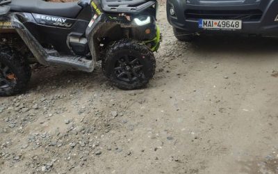 Vâlcea: Accident teribil cu ATV! Doi tineri, prăbușiți într-un pârâu de la 8 metri