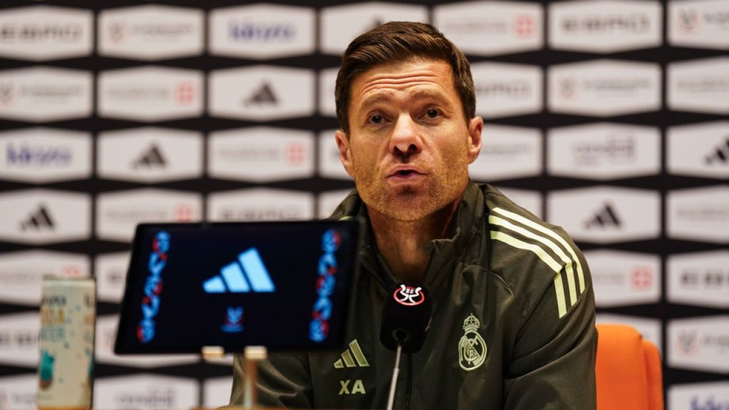 Xabi Alonso, semnatura bombă: Fostul antrenor de la Real Madrid, transfer surprinzător