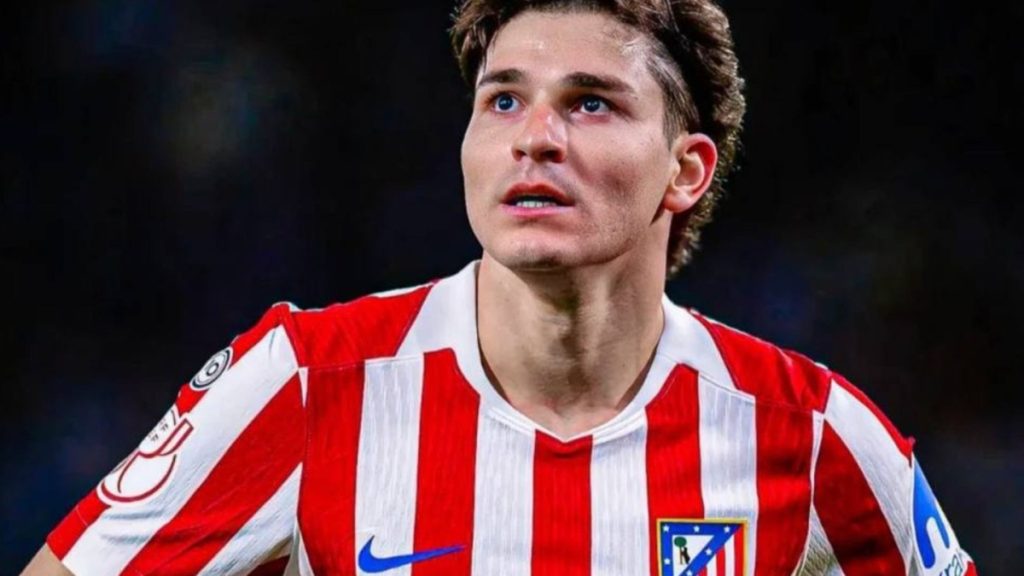 El Barça negocia con Julián Álvarez y ya prepara la oferta para el Atlético