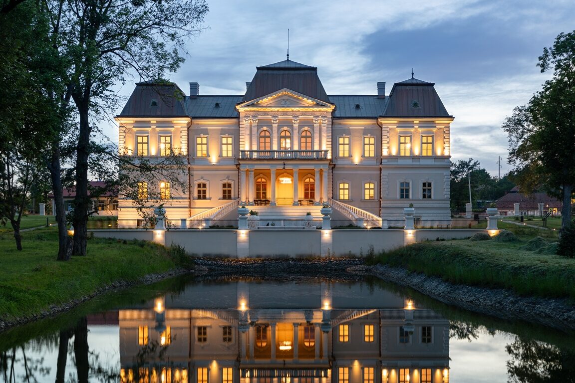 Castelul Banffy din Cluj, Recompensat cu Premiul Europa Nostra, După Restaurare de 11,5 Milioane Euro