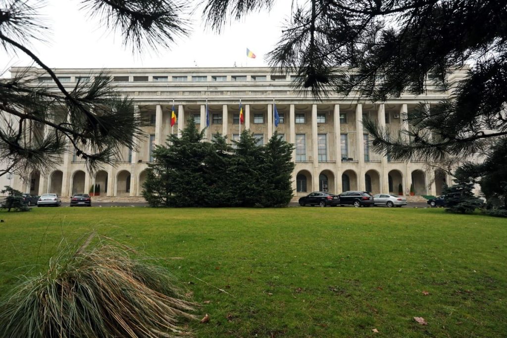 Guvernul lansează platformă digitală pentru industria din România, legată de SAFE
