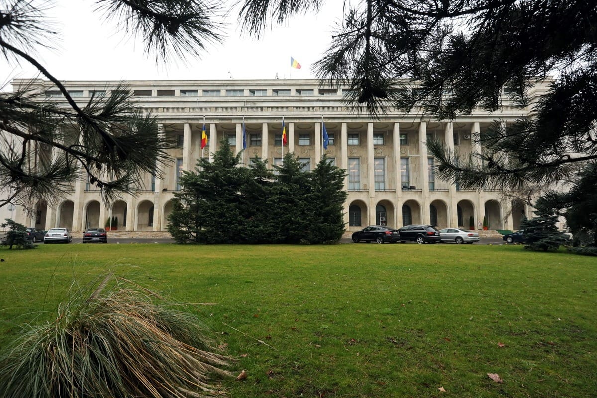 Guvernul lansează platformă digitală pentru industria din România, legată de SAFE