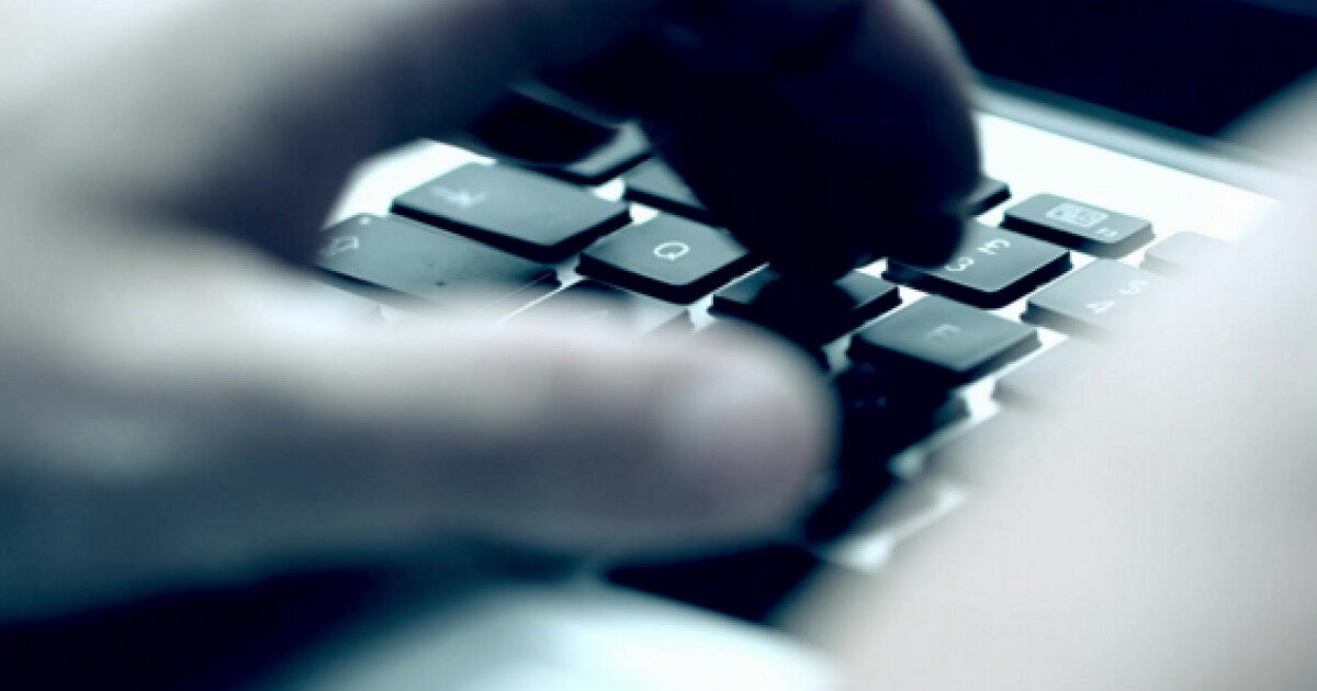 Europa: Peste 42% dintre internauți au văzut mesaje ostile online în 2025