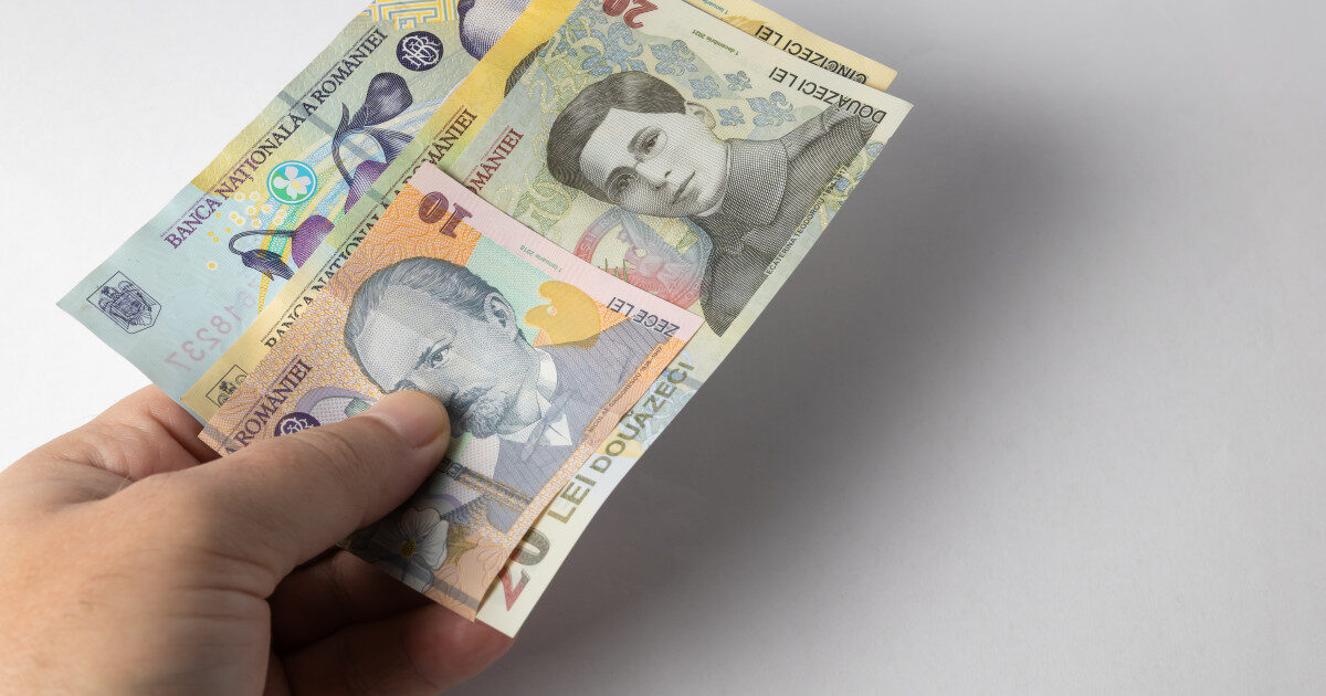 Ajutor pentru pensionari: Prima tranșă, din 4 mai. Suma maximă, cine NU primește bani