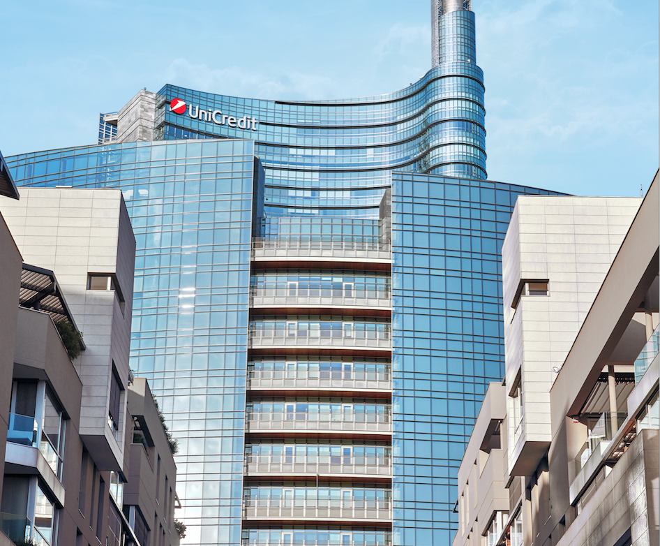 UniCredit Atacă: Ofertă Ostilă pentru achiziția Commerzbank