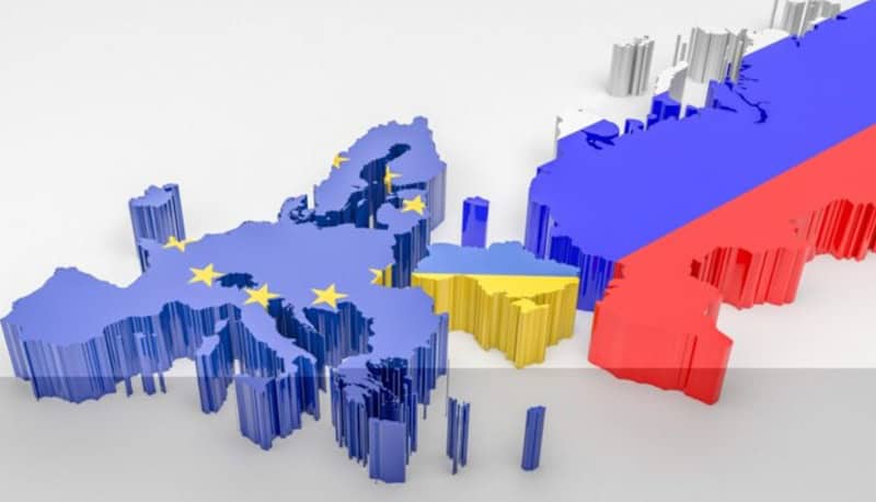 UE sfidează Moscova: Diplomații rămân la Kiev, China tace, dar vrea dialog