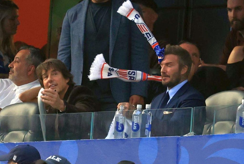 I l-a aruncat în cap lui Beckham! Reporterul GSP era la 3 metri distanță și a surprins întreaga scenă ciudată, la SUA