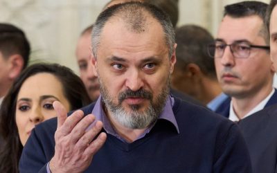Ghinea: Veștea, unealtă SRI. Viziteu, înapoi în cazarmă