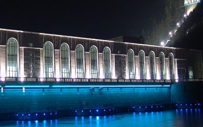 Poporul stă mai mult pe întuneric: Consumul de curent, în cădere liberă