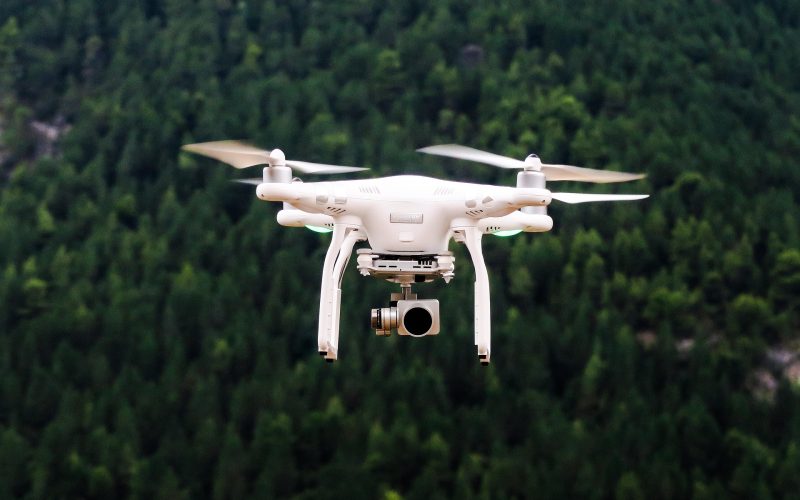 Dronele Australiei: Spectacol eșuat, tehnologia, un risc major