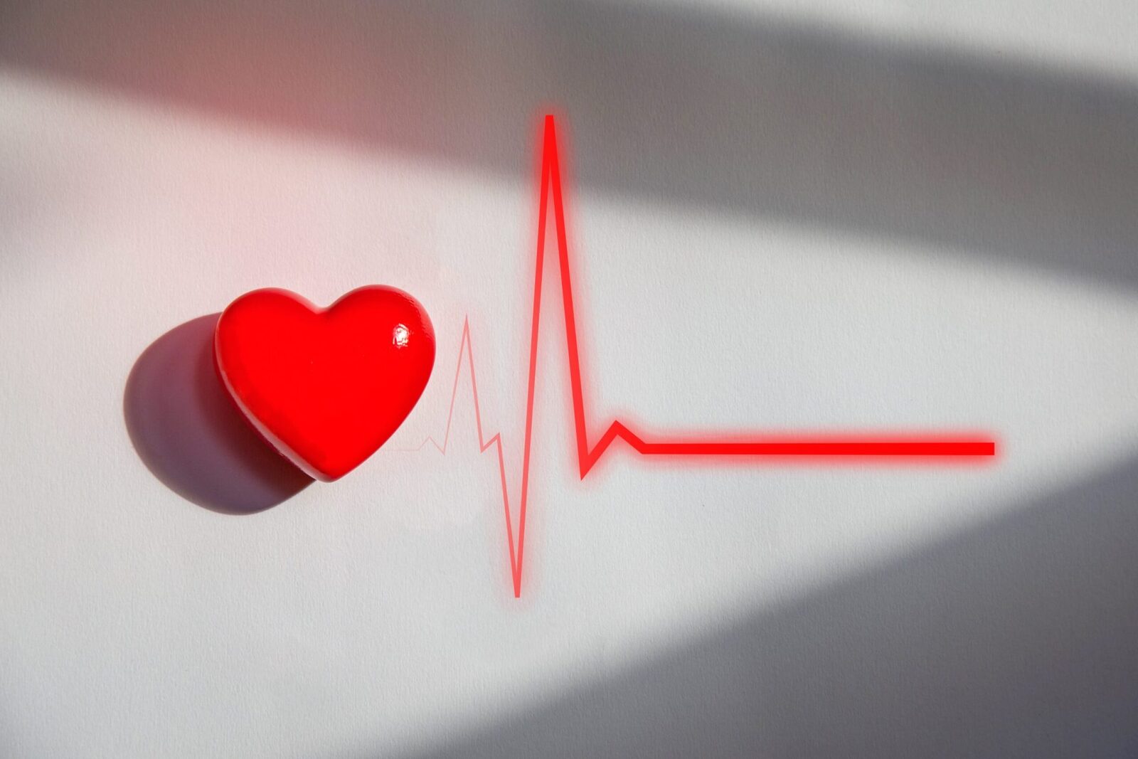 Variabilitatea Cardiacă: Noul Barometru al Stresului și SănătățiiRomâniei