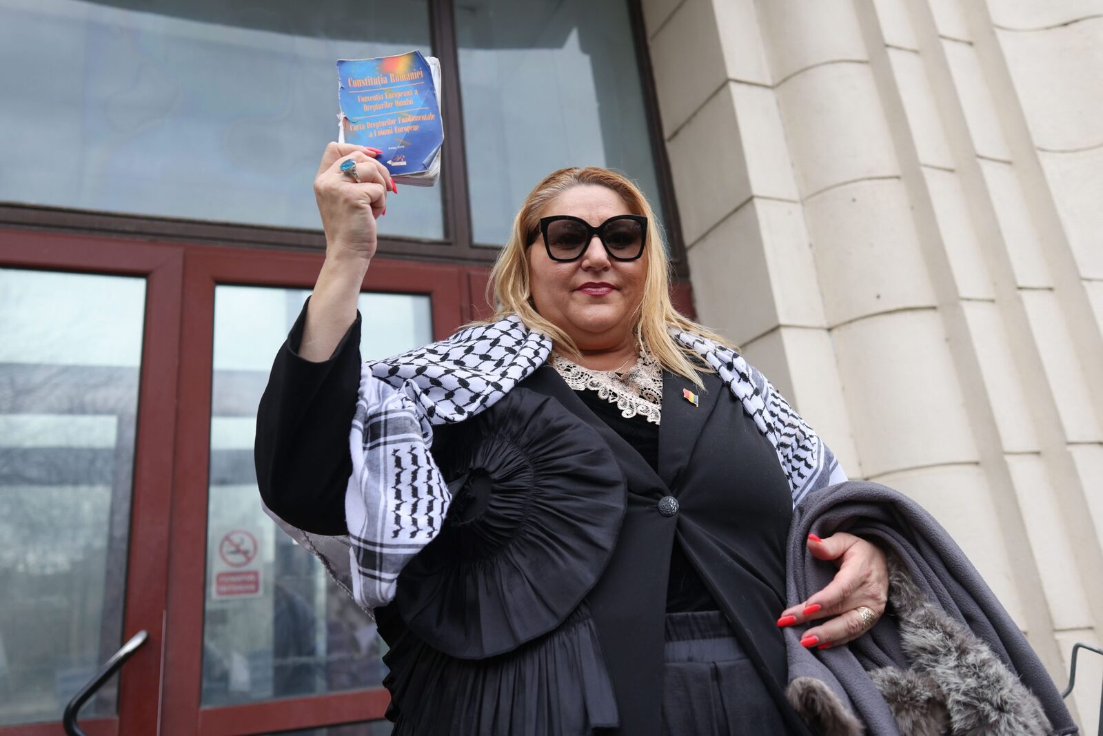 Șoșoacă REALEASĂ LA ȘEFIA SOS, ȚINTE MARI: COTROCENI ȘI PARLAMENTARE