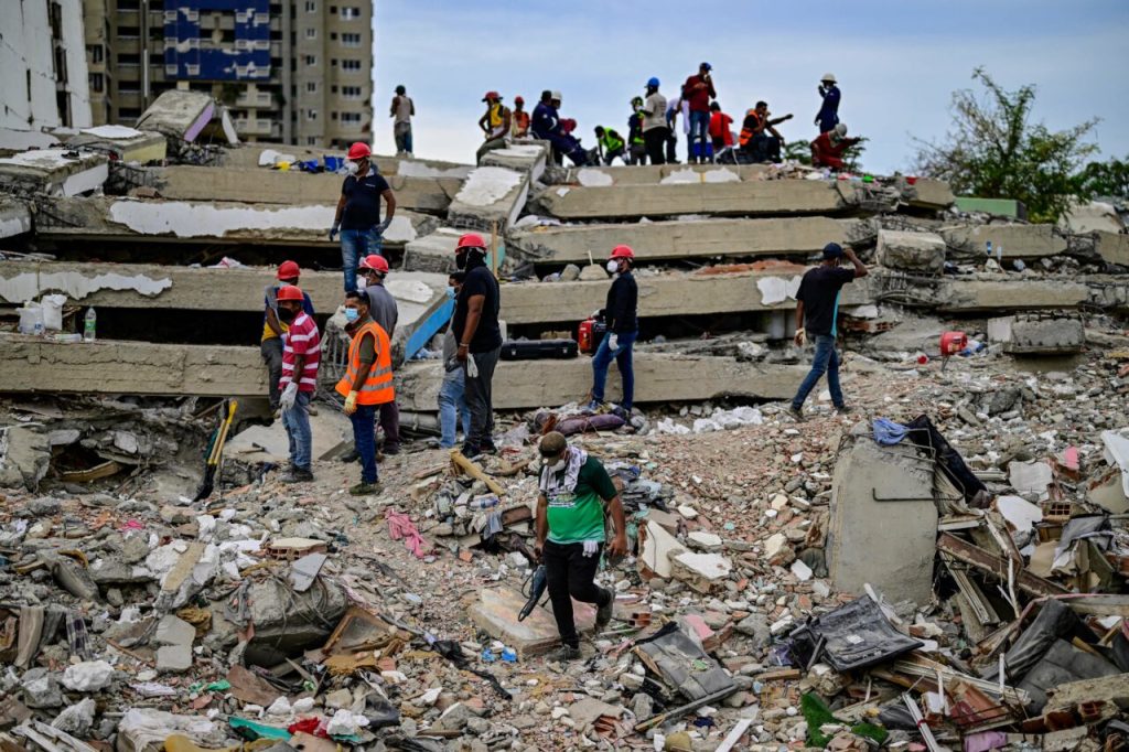 Venezuela: 3000 de morți, 17000 răniți după cutremure