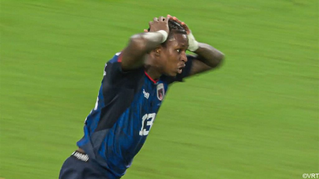 LIVESTREAM: Onwaarschijnlijk! Kaapverdië komt wéér naast Argentinië met wereldgoal van Cabral