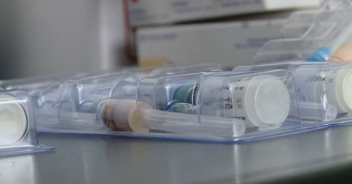 Farmacii și net: Injecții de slăbit la negru, fără rețetă