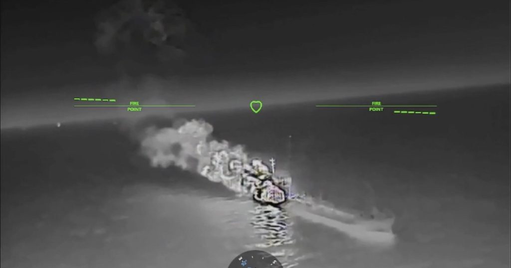 Ucraina anunță un atac major în Marea Azov: opt petroliere din „flota fantomă” a Rusiei, lovite într-o singură noapte
