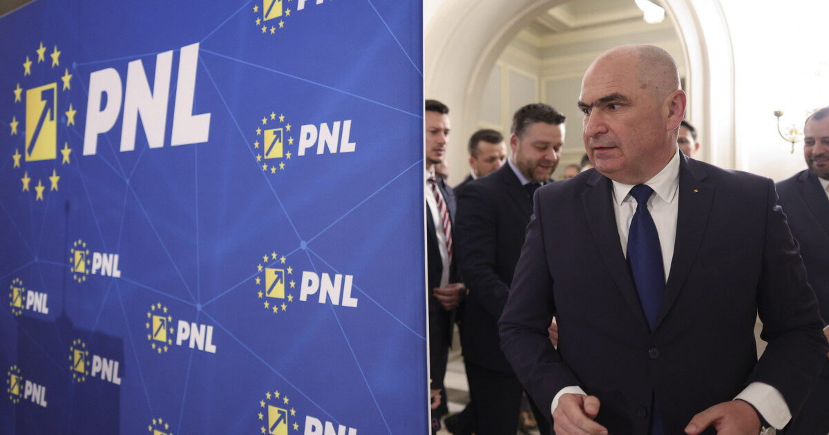 Bolojan, lovit din nou de Thuma: Tribunalul București suspendă deciziile Congresului PNL