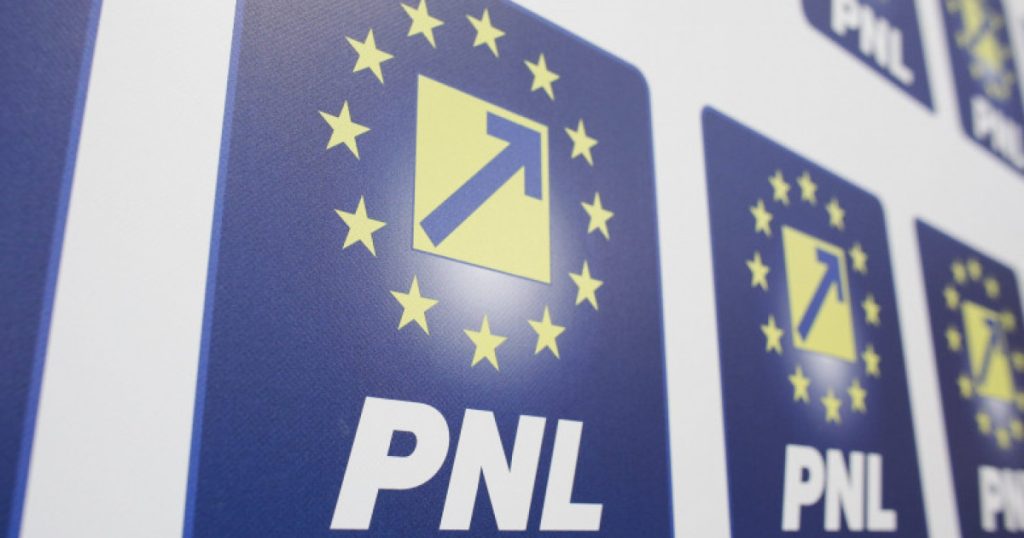 PNL, congres nou în august? Fenechiu vrea și mai repede