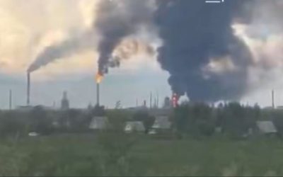 Omsk, sub foc: Dronă lovește cea mai mare rafinărie din Rusia