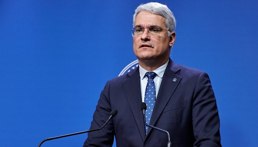 Legea salarizării, ultima bătălie pentru politicieni