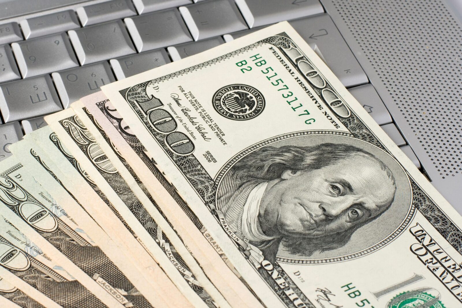 Accel, 3,5 miliarde $ pentru AI: Fondul care a creat unicornul UiPath