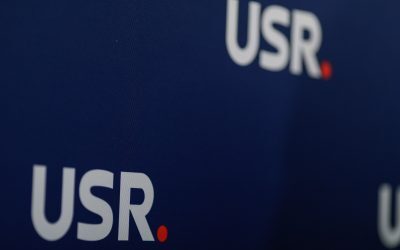 USR atacă legea PSD: Mii de aleși locali scapă de incompatibilitate