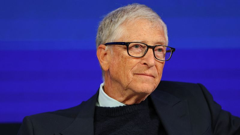 Bill Gates cere frână la Inteligența Artificială