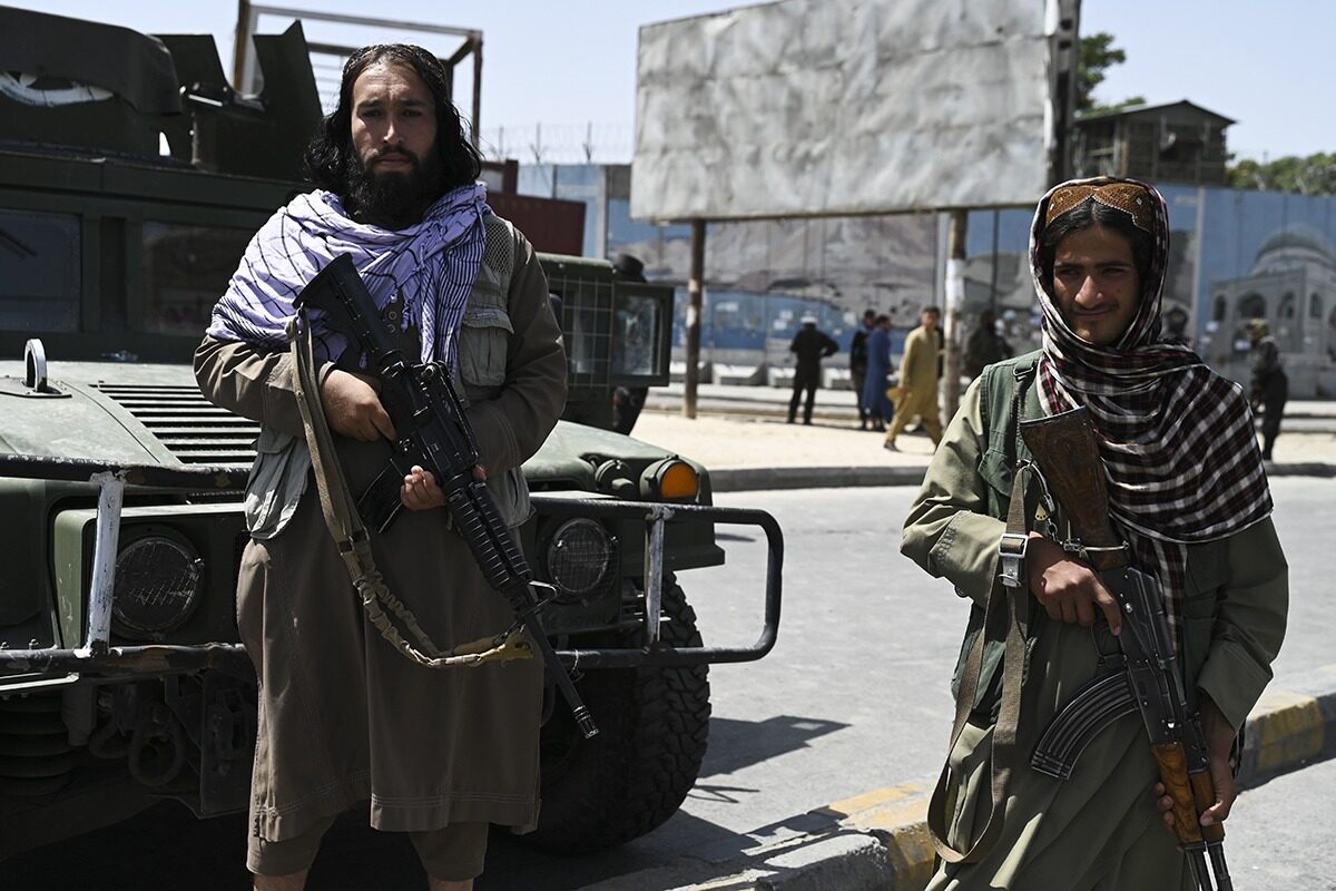 Talibanii au arestat doi angajați ONU în Afganistan
