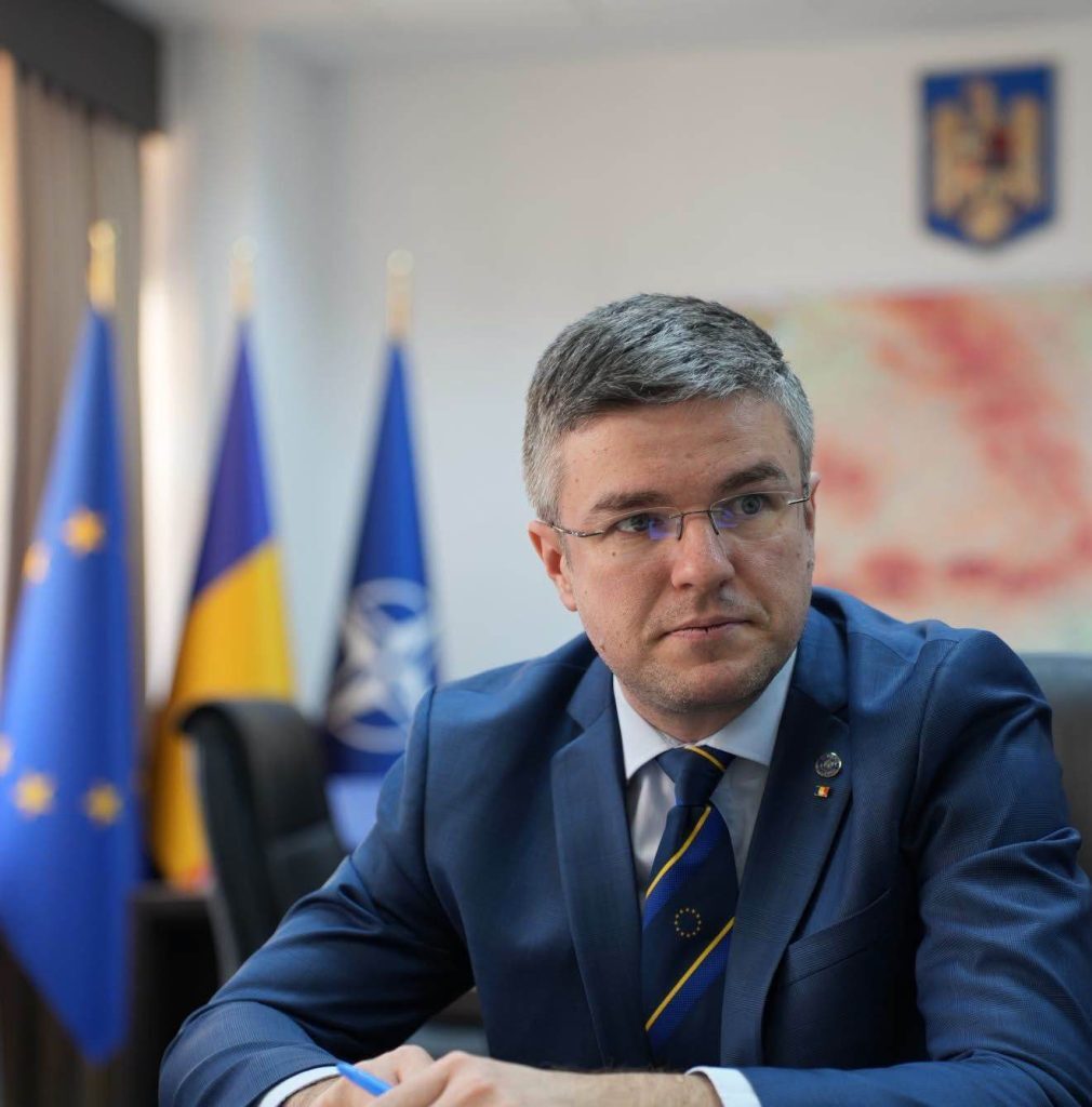 Irineu Darău: Apărarea națională, obligată să concureze pe piețele UE