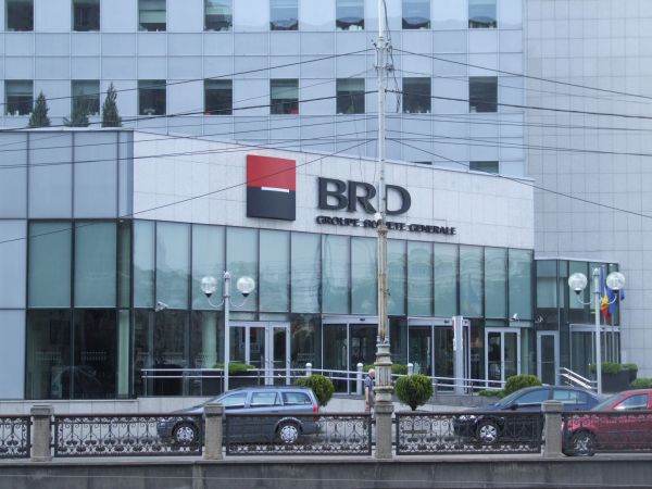 BRD: Rezistență băncii într-un climat economic fragil