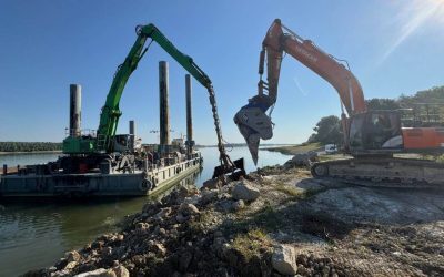 Cernavodă: Barjele pentru centrală, la post la Apele Române