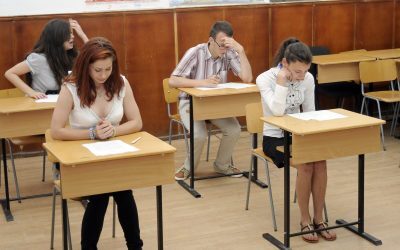 Bac 2026: Mate sau Istorie azi. Subiectele la examen