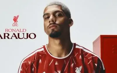 Araujo la Liverpool: Un transfer iminent?