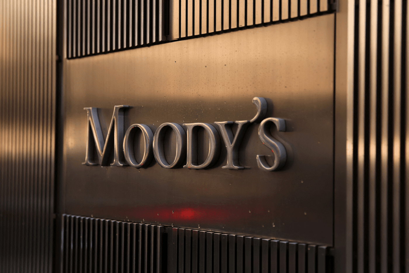 Rating Moody’s: România e „pe muchie”, plătește ca un stat „junk”