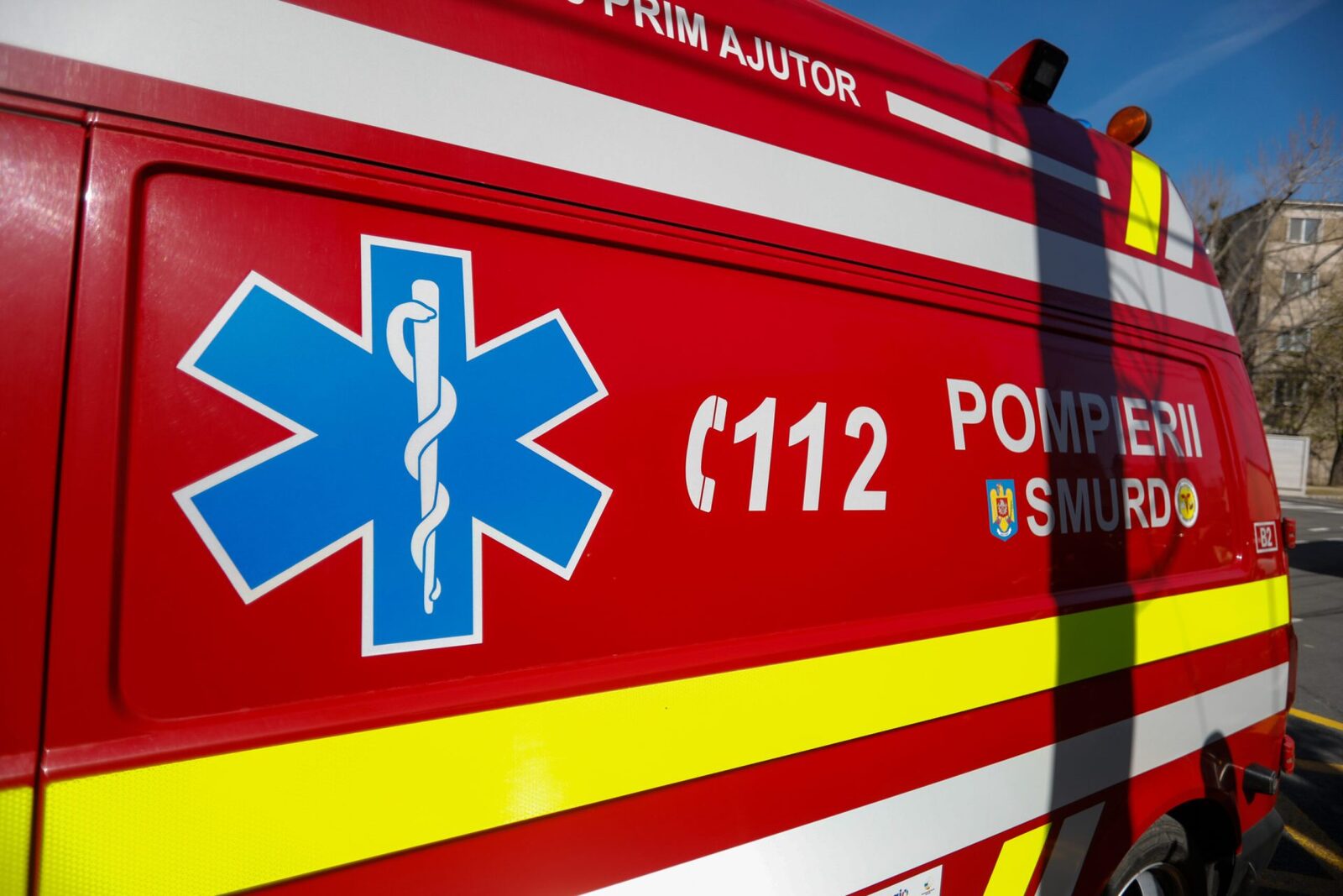 Timișoara: Accident grav camion-autobuz, 3 răniți