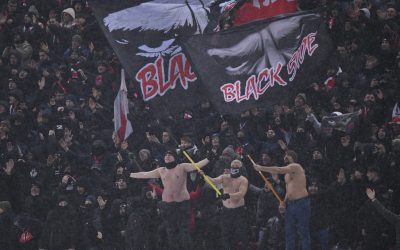 Jandarmeria, alertă: 71 de ultrași, blocați la Rapid-Dinamo