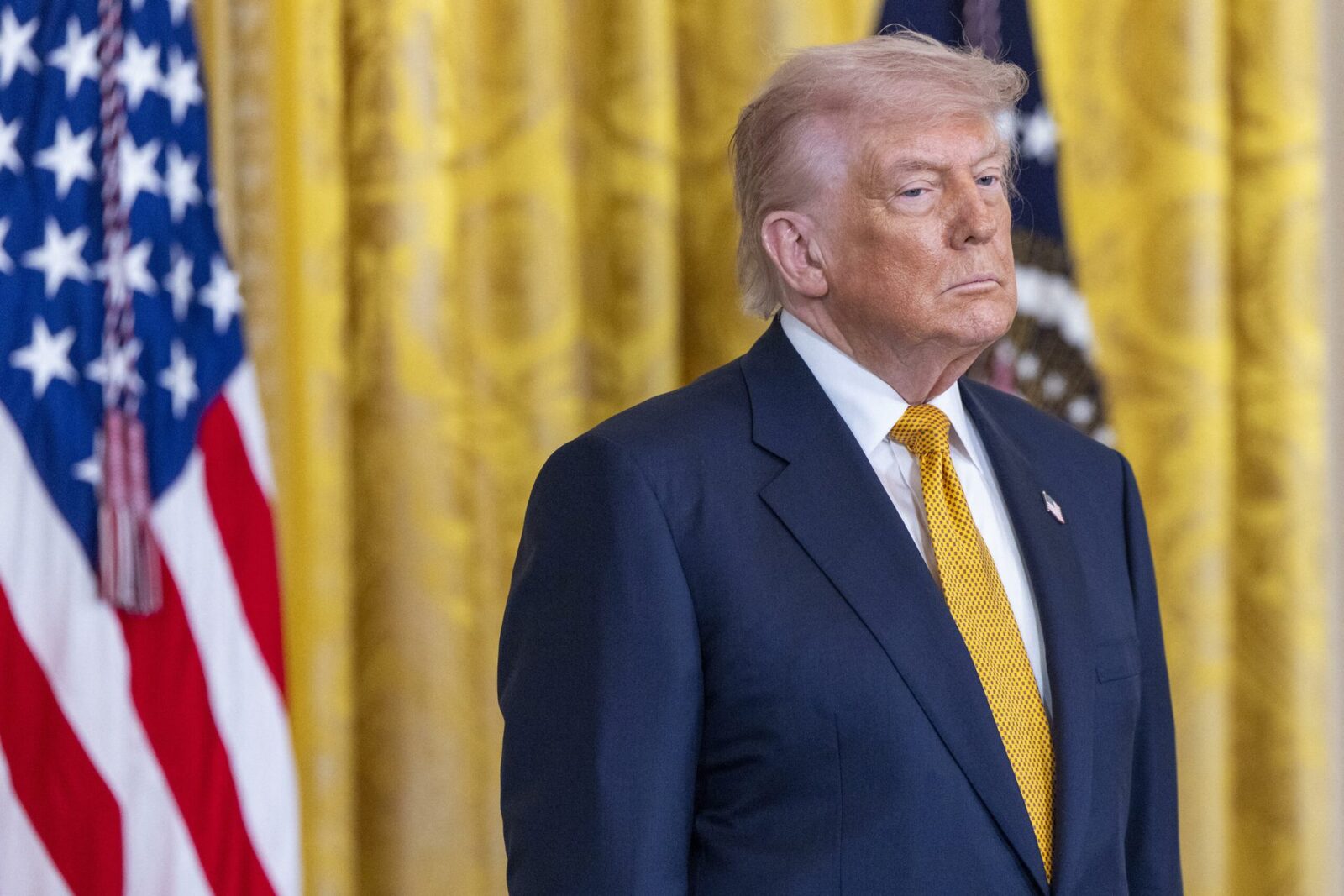 Trump cere despăgubiri Iranului pentru crime de război