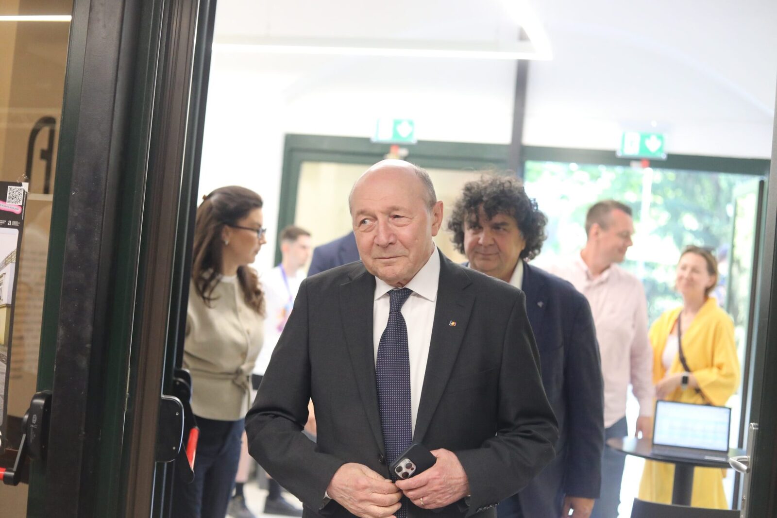 Liberalii au decis corect. România nu e plină de bani